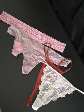 Victoria's Secret Lot Lace & Embroidered Thongs - Pink, Blush, Rust & White
